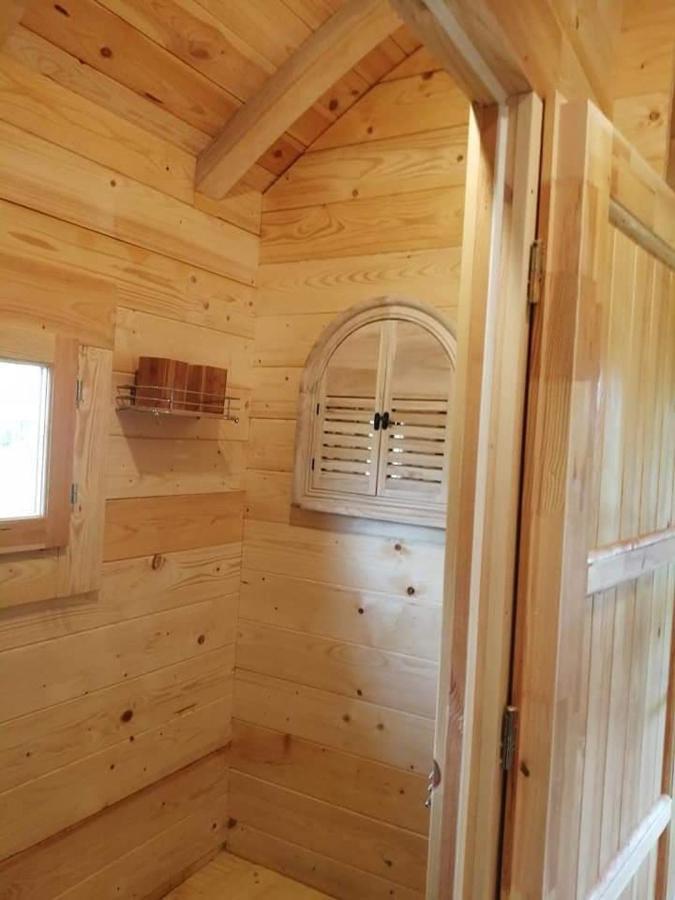Le Studio Du Pressoir Gisay Екстер'єр фото