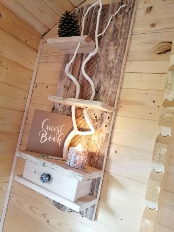 Le Studio Du Pressoir Gisay Екстер'єр фото