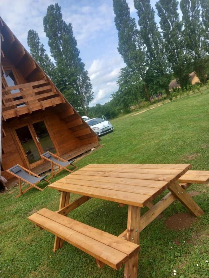 Le Studio Du Pressoir Gisay Екстер'єр фото